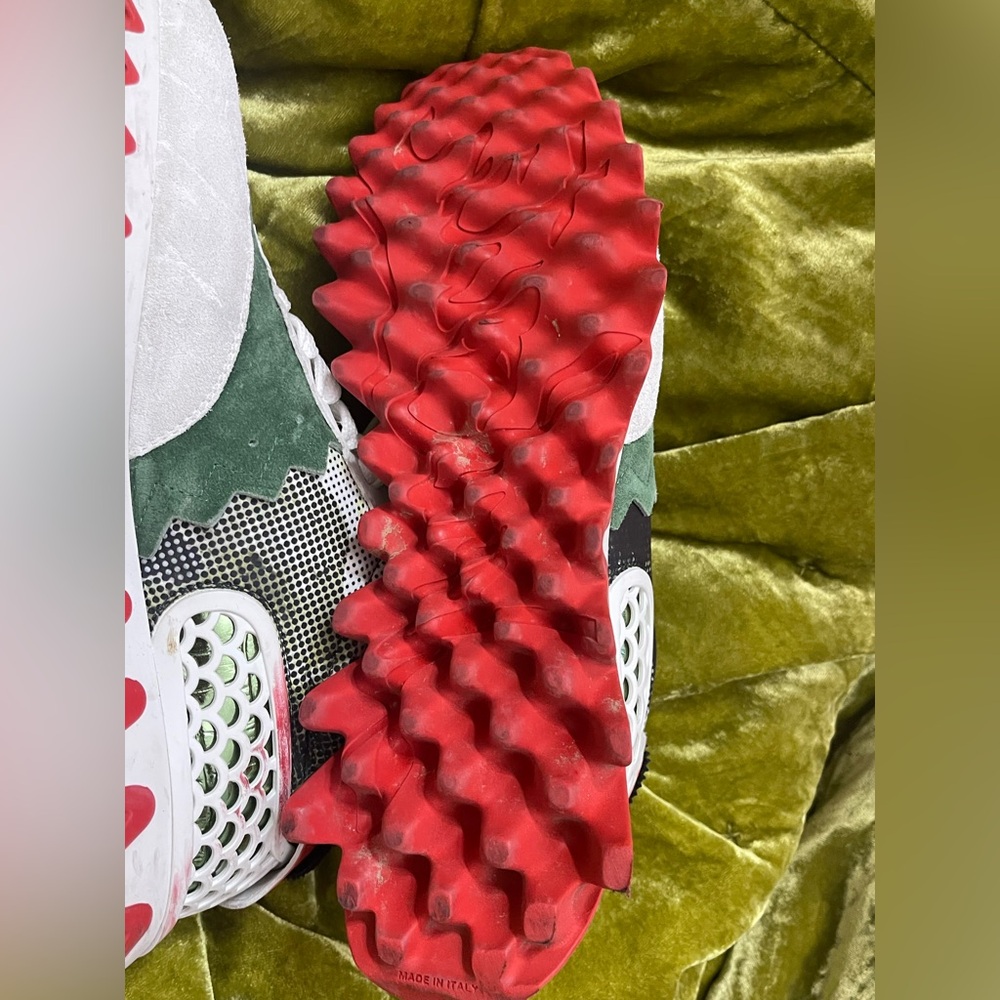 Christian loubotin CL Paris 38.5 size sneakers flawed read below ! Only shoes - Picture 4 of 13